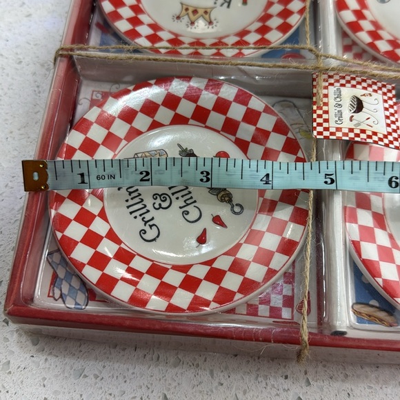 MWW Market Grillin Mini Plates Small 4 Ceramic New - Picture 5 of 10